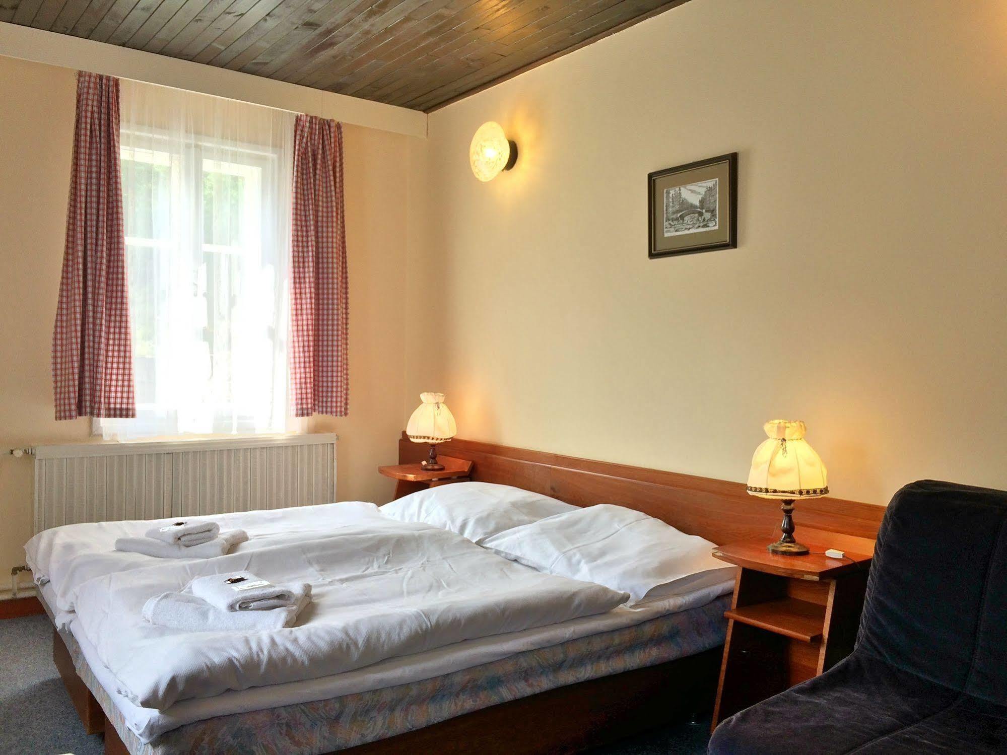 Lomnice Hotel & Restaurant Špindlerŭv Mlýn 外观 照片