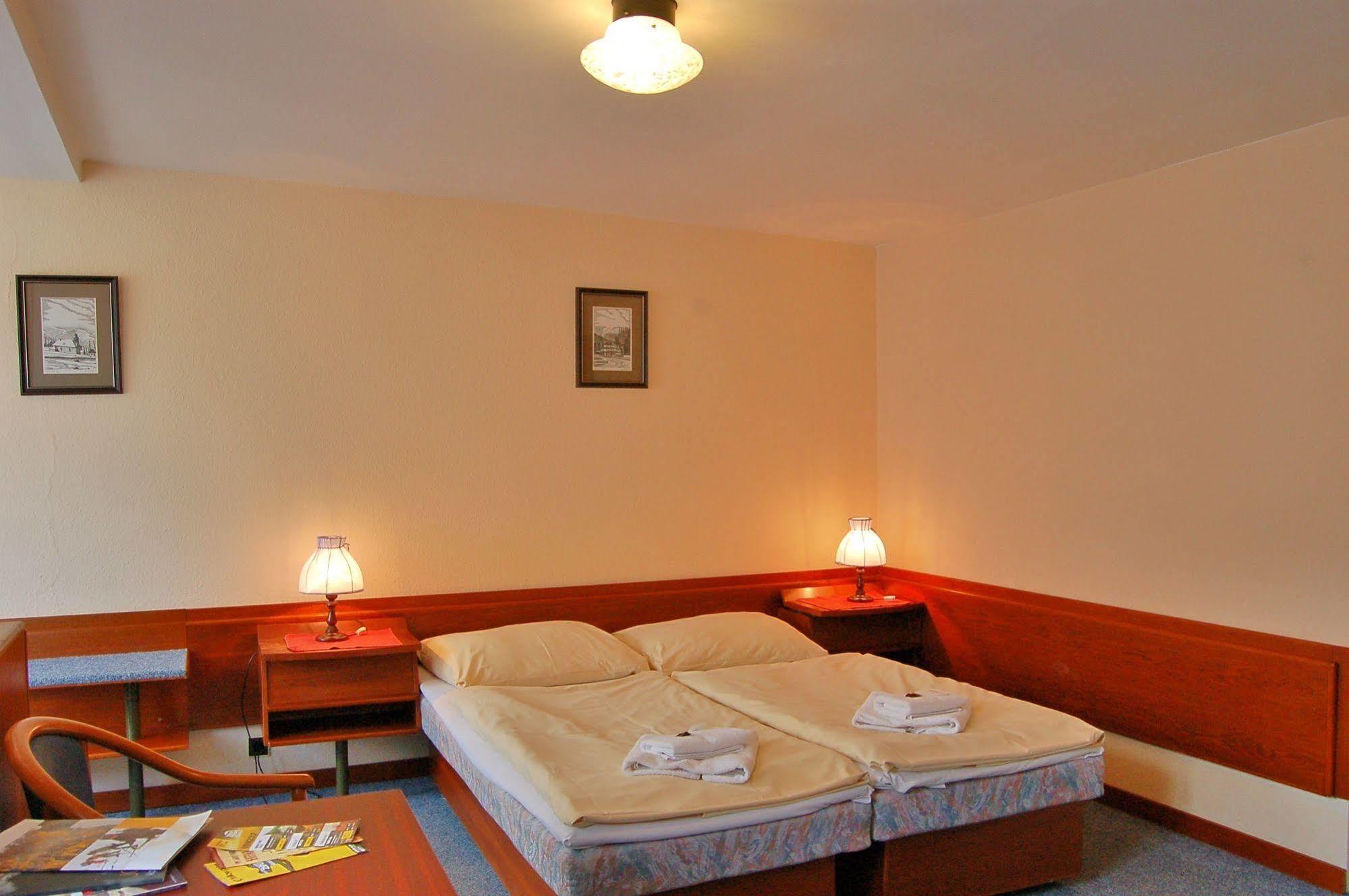 Lomnice Hotel & Restaurant Špindlerŭv Mlýn 外观 照片